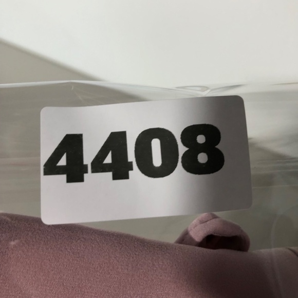 Nine West Womens Tank Top Blouse Size XXL Pink Softshell V Neck Lightweight NWT - Picture 10 of 11